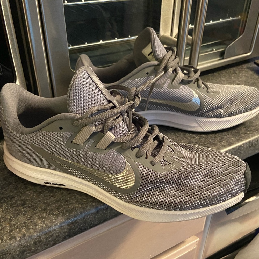 Womens Nike’s